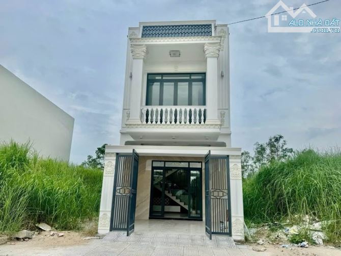 BÁN NHÀ 1 TRỆT 1 LẦU - TRUNG CHÁNH, HÓC MÔN – GIÁ CHỈ 890 TRIỆU - 4