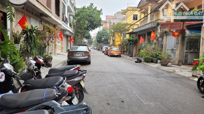 ♻️ Nhà tái định thượng thanh, vỉa hè , ô tô tránh , kinh doanh. - 4