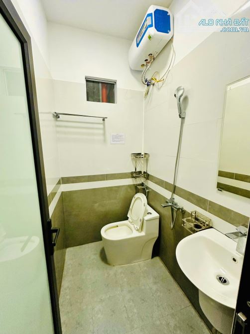 CẦN BÁN TÒA CCMN PHỐ ĐẶNG VĂN NGỮ QUẬN ĐỐNG ĐA 75M- DT 100tr/ tháng chào giá 22.5 tỷ . - 4