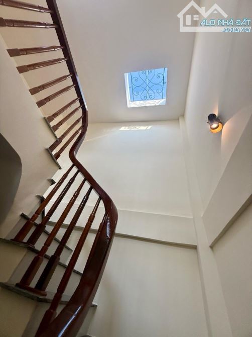 Nhà mới tinh phố Vĩnh Hưng, ngõ thông, ở thích DT 34m2 x 5 tầng x MT 4.5m, giá 6.8 tỷ. - 4