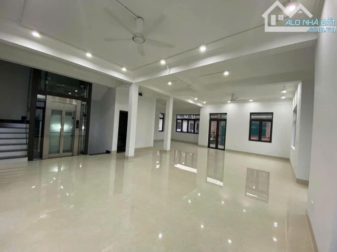 SIÊU PHẨM BIỆT THỰ PHỐ SA ĐÔI-ĐẠI MỖ,Ô TÔ TRÁNH KD,VIEW VƯỜN HOA,210MX4T,GIÁ 64,8 TỶ - 4