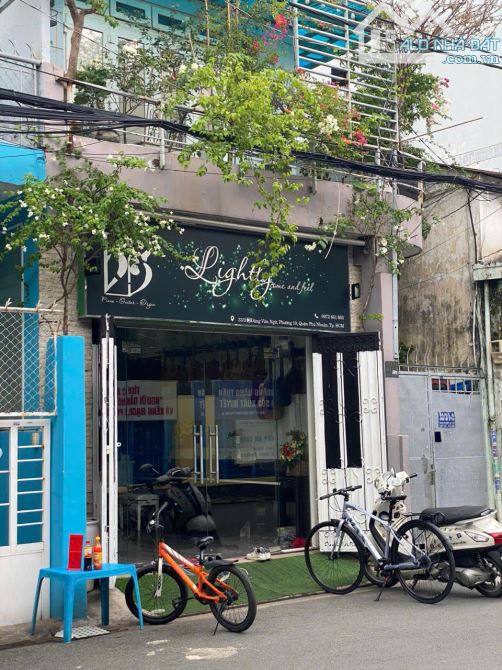 "Cơ Hội Vàng: Nhà Mặt Tiền 2 Tầng Đường Đặng Văn Ngữ, Phú Nhuận - Giá Chỉ 17 Tỷ!" - 4