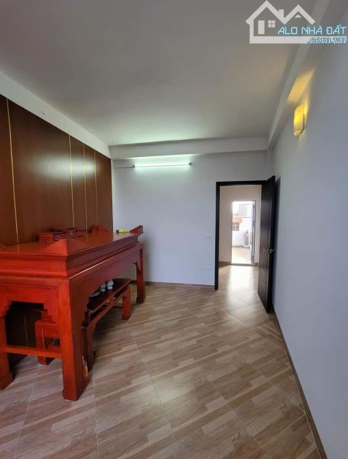 BÁN NHÀ - DÂN XÂY - TRẦN BÌNH - DT60 - MT6 - 6 Tầng - Ô TÔ ĐỖ CỬA - NHÔ 17 TỶ - 5