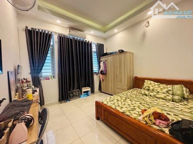 5,5 tỏi-50m2-4PN-Hem 8m-khu nhà CAO TẦNG-HIỆP THÀNH Q12 - 5