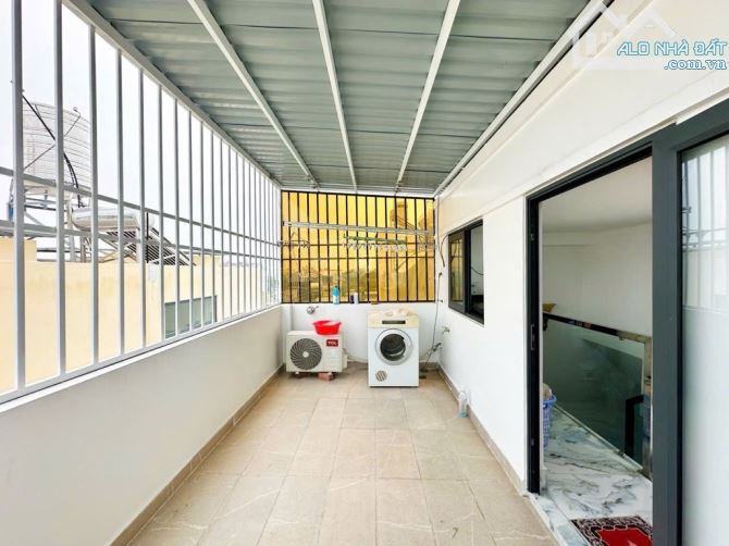 🏡 CHỦ GẤP BÁN NHÀ 4 TẦNG HẺM XE HƠI ĐÀO TÔNG NGUYÊN TT NHÀ BÈ - - 5