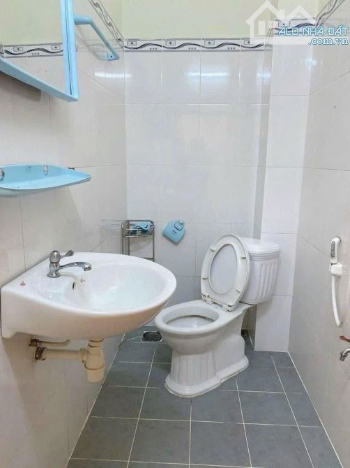 Bán gấp nhà 1 Trệt 1 Lầu ngay Ấp Đông 1, Thới Tam Thôn, Hóc Môn, 760 triệu - 5
