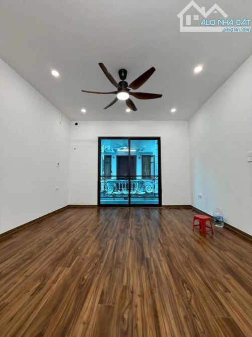 BÁN NHÀ NGÕ 381 NGUYỄN KHANG, CẦU GIẤY, HÀ NỘI. Ô TÔ ĐỖ CỬA. GIÁ 10.8 TỶ. DIỆN TÍCH 32M2 - 5