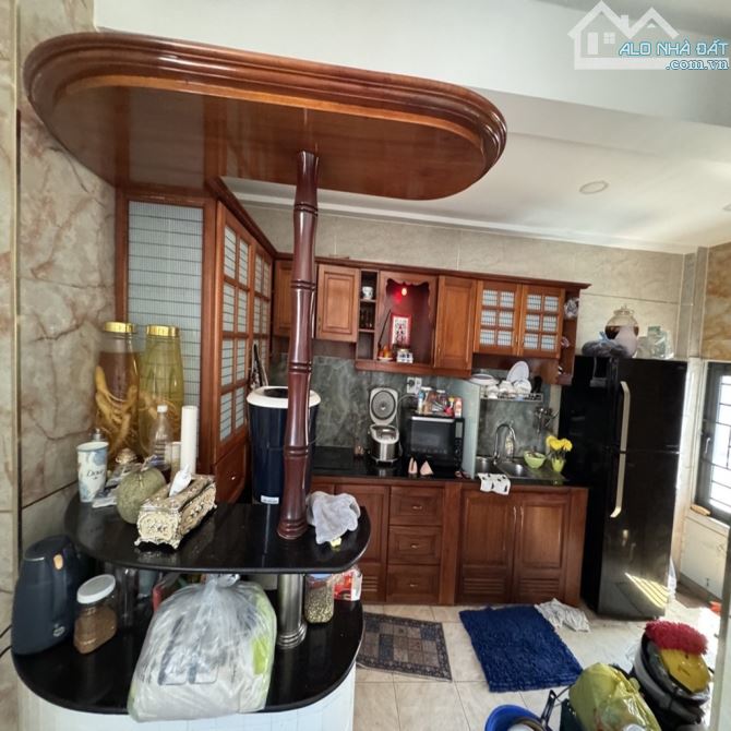 KHÁCH SẠN GÓC 2 MT TÂN PHÚ - 7 TẦNG - SÀN 853M2 - THU 200TR/TH - 26 PHÒNG - GIÁ 26.X TỶ - 5