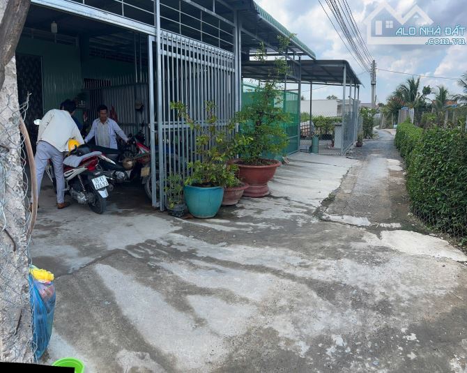 Bán gấp nhà giá rẻ xã Long Hòa, Cần Đước: 4,5x49m - 5