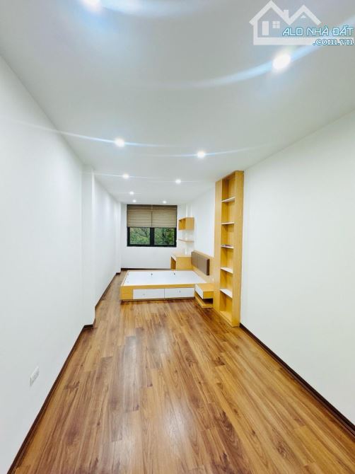 ĐẶNG TIẾN ĐÔNG-MẶT PHỐ TT ĐỐNG ĐA- VỊ TRÍ ĐẸP- 7TẦNG THANG MÁY - 6