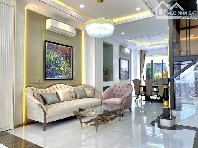 Bán Nhà Đẹp, Full Nội Thất, 90m2, 4 Tầng, Thang Máy, Chỉ 10 Tỷ 8, Huỳnh Tấn Phát, Nhà Bè - 6