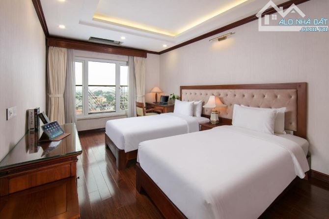 Bán tòa nhà Khách sạn MP Hai Bà Trưng 340m2 x 10 Tầng x mặt tiền 14.2m, giá đầu tư 850 tỷ