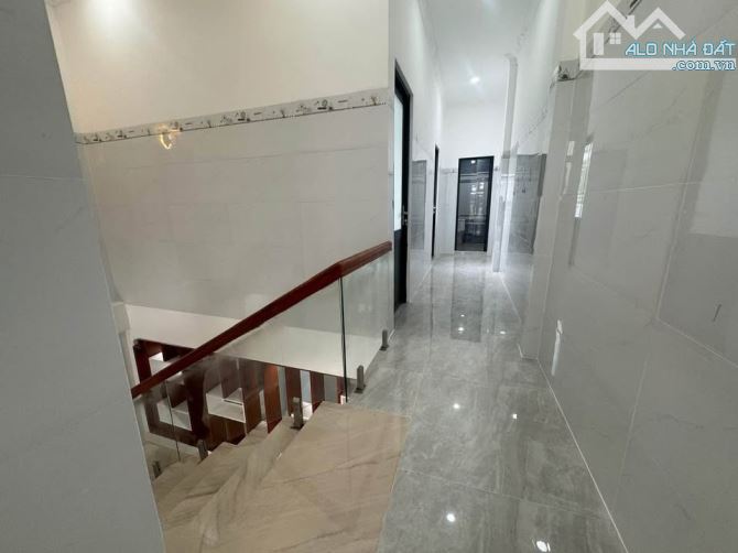 BÁN NHÀ 1 TRỆT 1 LẦU - TRUNG CHÁNH, HÓC MÔN – GIÁ CHỈ 890 TRIỆU - 7