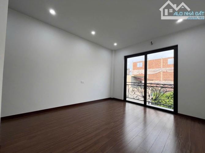 SIÊU PHẨM ĐƯỜNG QUYẾT THẮNG(YÊN NGHĨA)HÀ ĐÔNG,P.LÔ Ô TÔ VÀO NHÀ KD,52MX5T,GIÁ 8,9 TỶ - 7