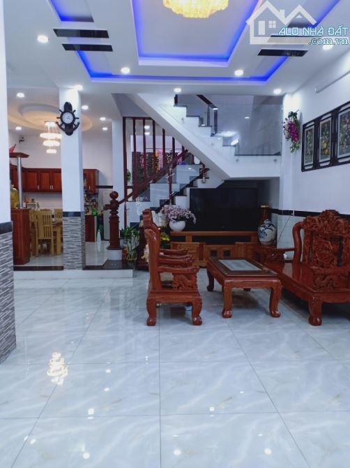 Bán nhà 98m2.5 tầng. Ngan 7m .Phan Huy Ích.P15. Tân Bình - 8