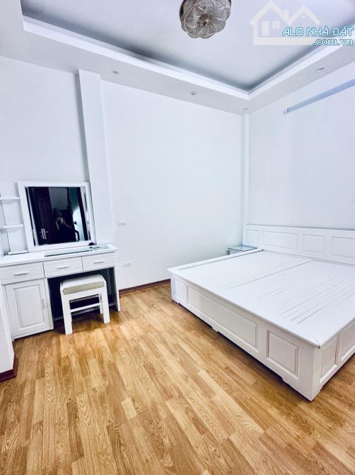 BÁN NHÀ NGÕ 376 KHƯƠNG ĐÌNH 36m2 5 TẦNG MT 4.2m CHỈ 7.65 TỶ, NGÕ THÔNG, HIẾM NHÀ BÁN - 8