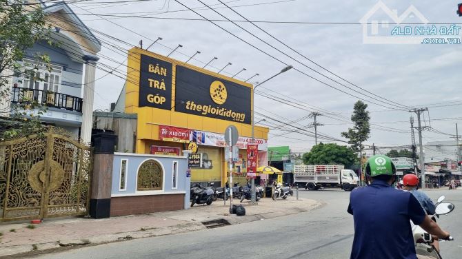 Nền B22 trục chính KDC Thuận đạo, DT lớn 219m2, hướng Đông, giá 2 tỷ - 8