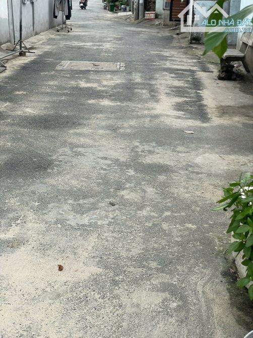 Nhà cấp 4 1/ đường TRUNG MỸ TÂY 2A, phường TMT Q12, dt 75,5m2 (5,2mx15m) Hẻm Ôtô. 4,8Tỷ - 8