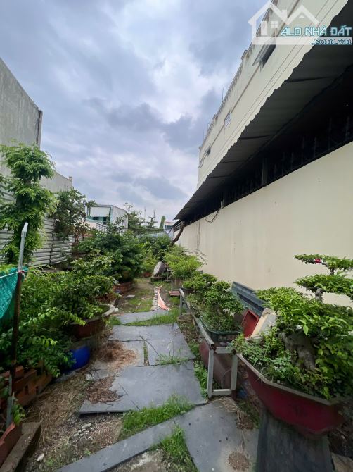 Biệt thự khu Cảng Phú Định , An Dương Vương, Quận 8, TP. HCM - 9