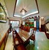 Bán biệt thự 180m2 tại Nguyễn Trọng Tuyển, P.2, Tân Bình
