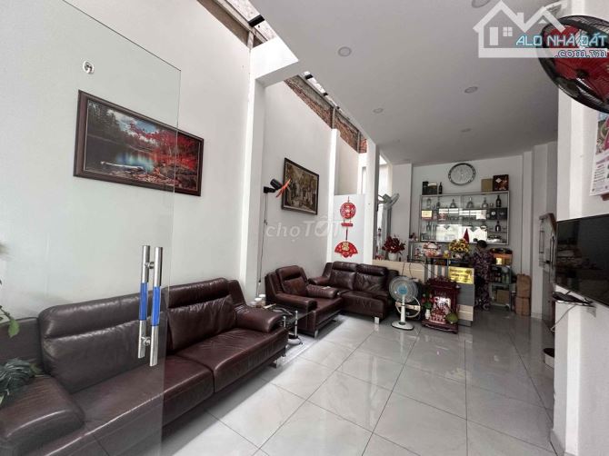 Nhà,Hẻm 12mét,CMT8,Phường,11,Quận.3 Dt; 7mx20m2.Kc; 6 Tầng,Giá  Bán 33 Tỷ 5 - 2