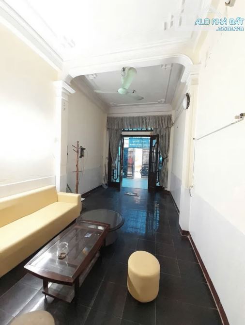 NHỈNH 15Tỷ NHÀ 70m2- PHỐ HOÀNG VĂN THÁI - Ô TÔ TRÁNH - MẶT NGÕ KINH DOANH - GẦN NGÃ TƯ SỞ. - 1