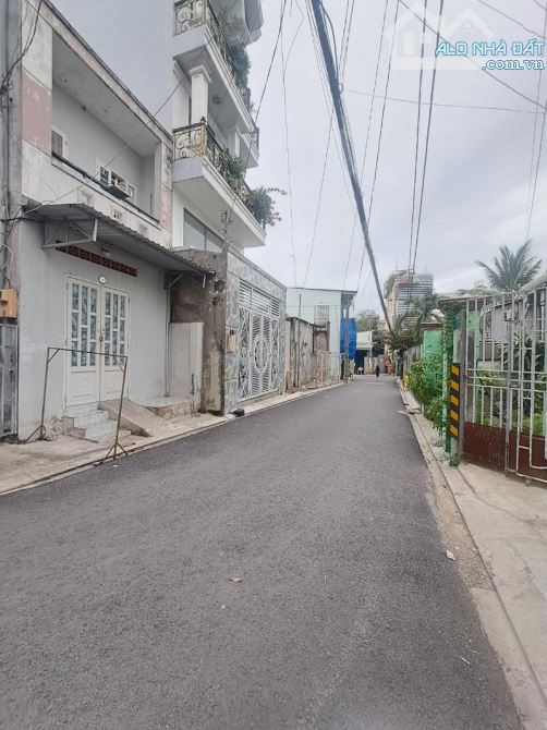Bán nhà Hxh vào nhà gần UBND Quận 12- 78m2- 2 tầng- Khu dân trí- Gần mt Lê Thị Riêng (TA16
