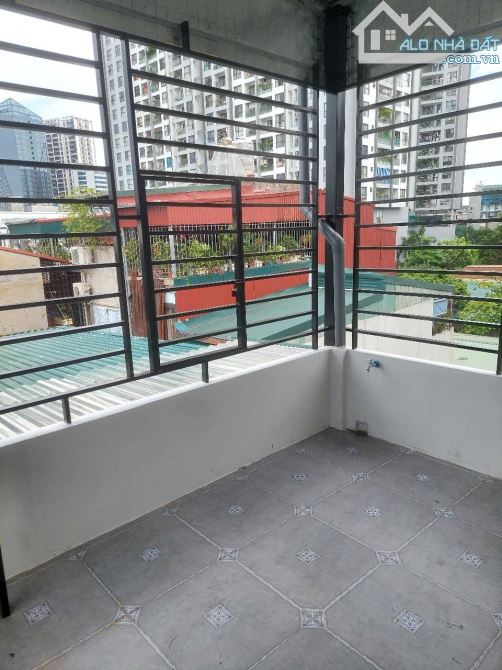 Bán gấp nhà Minh Khai - Hai Bà Trưng 5 tầng full nội thất 23m2 gần Times chỉ 4.5 tỷ
