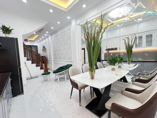Hiếm!CCMN Ngọc Trục,Đại Mỗ 48m2x5T full đồ,TK hiện đại,dòng tiền 35tr/th chỉ 8,95 tỷ