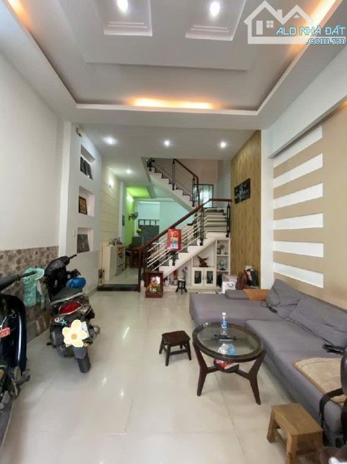 Nhà bán 57m2, 4 tầng, HXH 38// Trương Phước Phan, Bình Trị Đông, Bình Tân
