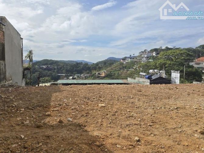 400m2 ĐẤT VIEW Rừng Thông 2 Mặt Tiền Trung Tâm Đà Lạt Ngay Bến Xe Liên Tỉnh 24,5 Tỷ