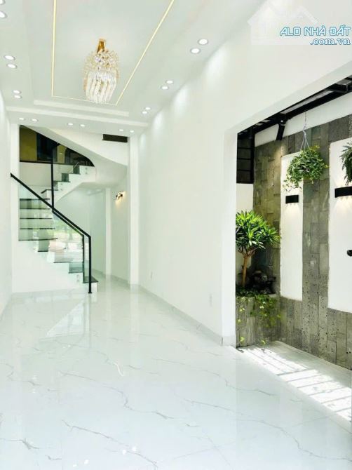 SIÊU PHẨM NHÀ 3 TẦNG – MẶT ĐƯỜNG BÃI SẬY – TRẠI CHUỐI – THƯỢNG LÝ – HỒNG BÀNG