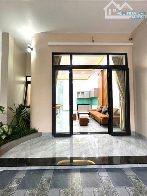 💥Nhà mới xây hẻm Quang Trung, thông qua kdc Hợp Nghĩa, TP Quảng Ngãi