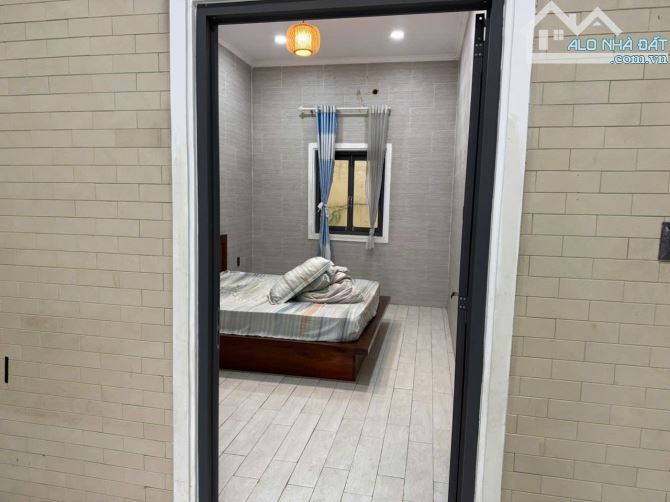 Bán nhà 123m thiết kế 1 triệt , 1 lầu , 1 tum Vĩnh Phú 38A gần cầu Phú Long giá chỉ nhỉnh