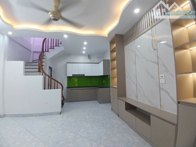 Mỗ lao 30m 5 tầng mt4,4m xây mới, gần hồ, ô tô, an sinh đỉnh