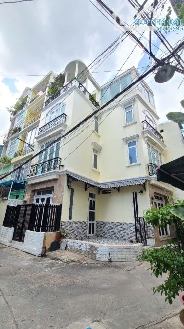 Bán Nhà Nguyễn Cảnh Chân Quận 1, DT: 7,2mx10m, Căn Góc 2MT, 4 Tầng, Giá 13,2Tỷ