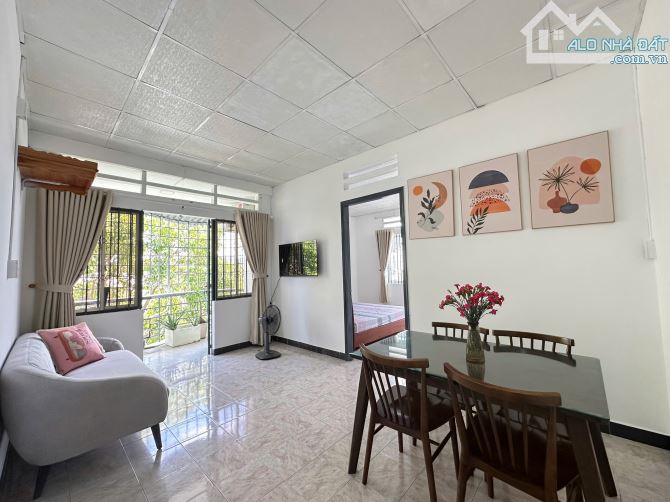 Bán căn hộ chung cư số 2 Lê Hồng Phong sau lưng Coopmart 70m2