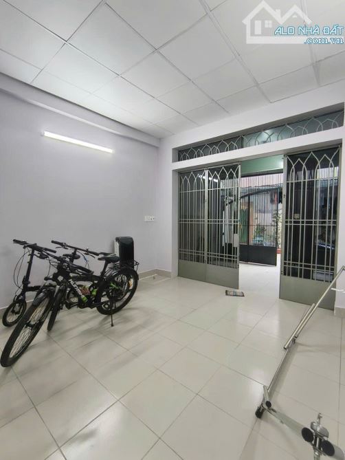 NHÀ CHÍNH CHỦ  ĐƯỜNG THỐNG NHẤT PHƯỜNG 16 GÒ VẤP, 65m2 CHỈ 5TXX