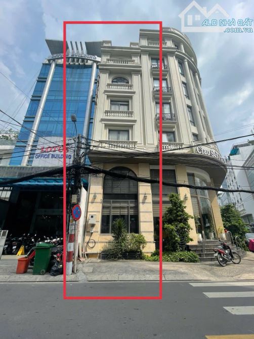 Cân Bán Tòa Khách Sạn sân bay đường Cửu Long Q.Tân Bình, Hầm 7 Tầng, Cn 139m, HĐT 6600USD