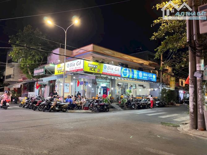 Góc 2MT Khu Họ Lê dt 6x15 Đang cho thuê , Giá Bán 10.5 tỷ