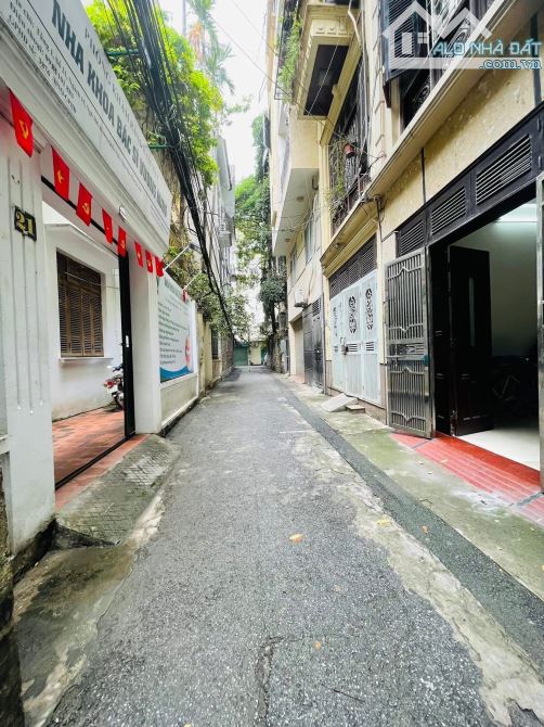 BÁN NHÀ PHÂN LÔ, Ô TÔ, HOÀNG QUỐC VIỆT, CẦU GIẤY, DT 40M, 5 TẦNG, MT4M, GIÁ NHỈNH 14 TỶ