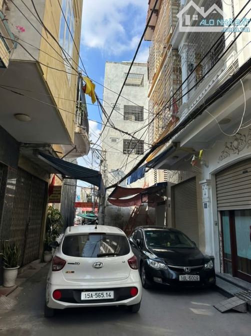 Bán nhà 5 tầng, trần nguyên hãn, lê chân, giá 5,5 tỷ, 50m2 ô tô đỗ cửa
