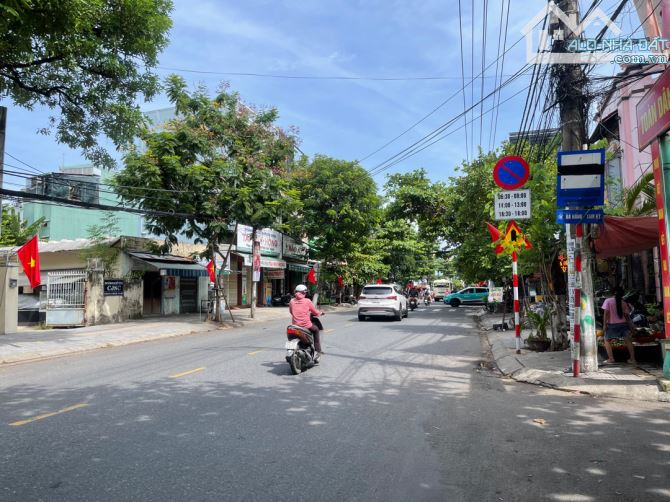 💥 SIÊU PHẨM LÔ GÓC 2 MT ĐƯỜNG HÀ HUY TẬP - CÁCH BIỂN CHỈ 300M - 75M2 4 TẦNG OTO ĐỖ CỬA