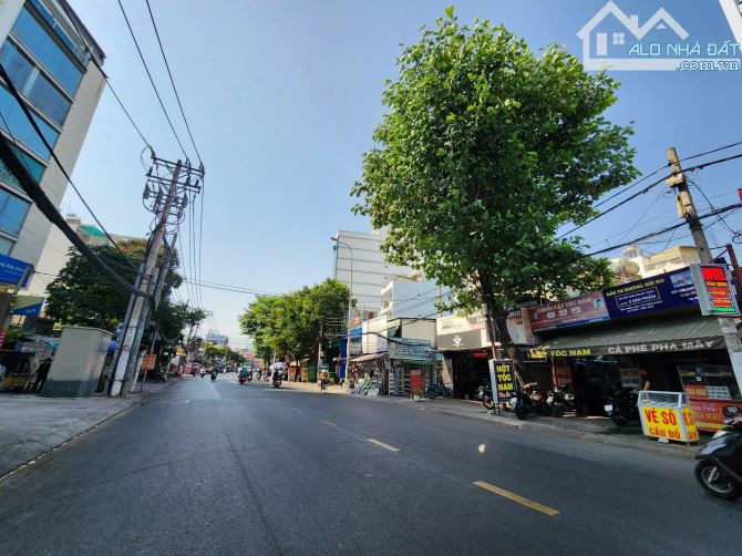 Toà Nhà Nguyễn Xí P13 Bình Thạnh, 143m², giá bán 65 tỷ