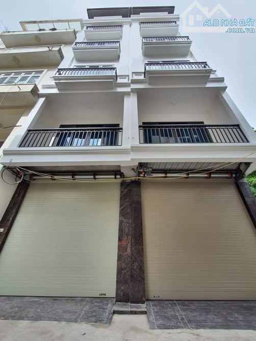 BÁN NHÀ PHÂN LÔ NGUYỄN PHÚC LAI ĐỐNG ĐA 45M X 5 TẦNG - OTO 7 CHỖ - GẦN PHỐ - NHÀ