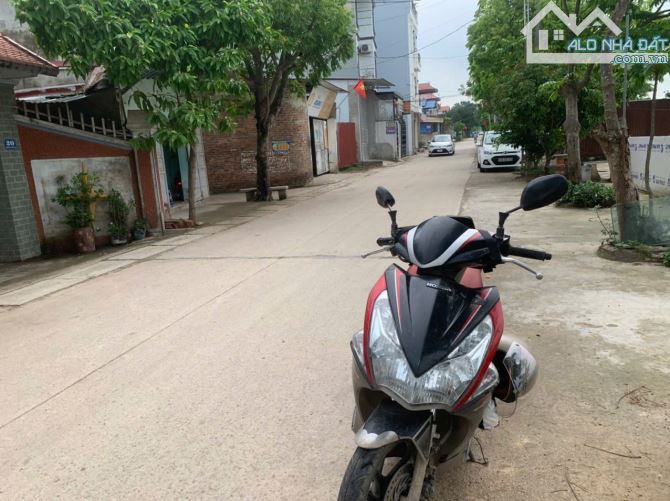 Bán Đất - Quang Tiến – (Sóc Sơn )- 91M2 - 29T/1M2 -full tc - Đường Rộng OTO Vào Đất.