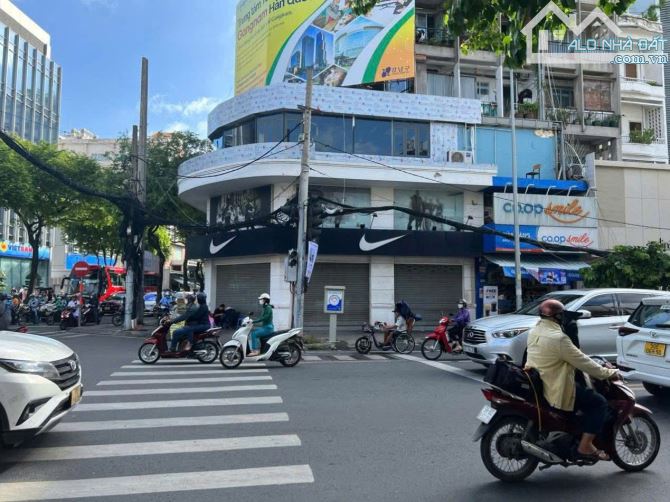 Góc 3 mặt tiền Phan Đăng Lưu bán sốc 24 tỷ ngang 19m 2 tầng hdt 58tr