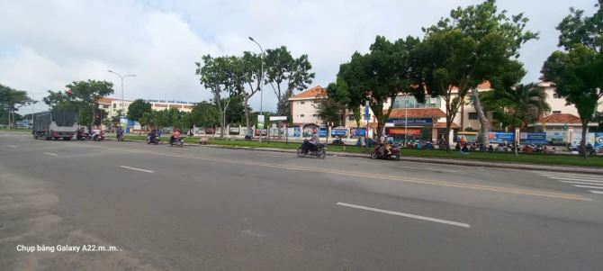 Siêu Phẩm mặt tiền Đ số KDC Vĩnh Lộc gần công viên Hồ Trái Tim 60m2,4 Tầng Nhỉnh 6 tỷ