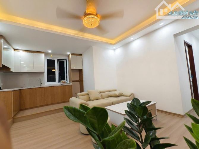 Căn hộ chung cư tập thể Tây Kết. Đầm Trấu. Hai Bà Trưng. Hà Nội. Phân lô. Ô tô tránh 110m - 10