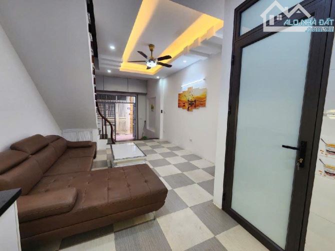 Thanh Xuân – Định Công Thượng - 40m mt4m 5 tầng Chỉ 7,15 tỷ - 10